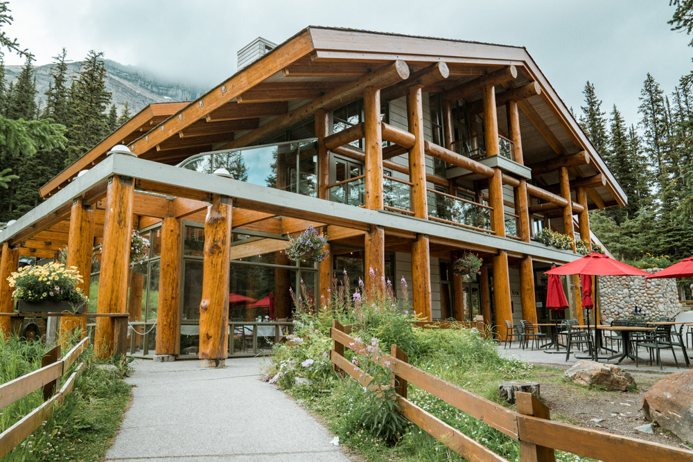 Moraine Lake Lodge