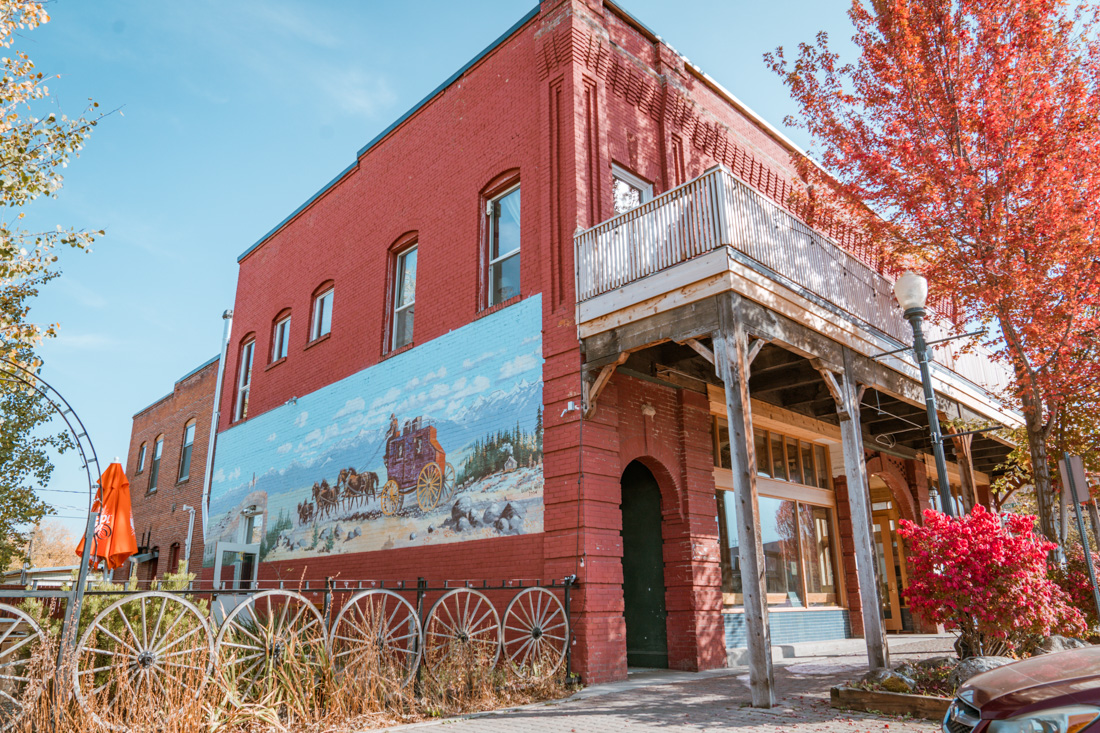 The Jennings Hotel exterior, Joseph Oregon