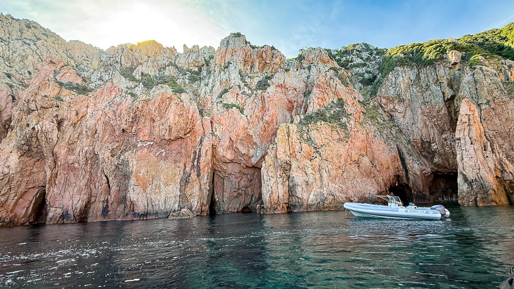 Réserve Naturelle de Scandola boat tour Corsica
